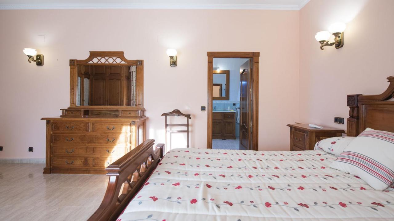 Villa Las Tres Hermanas Albarreal De Tajo By Toledo Ap 외부 사진