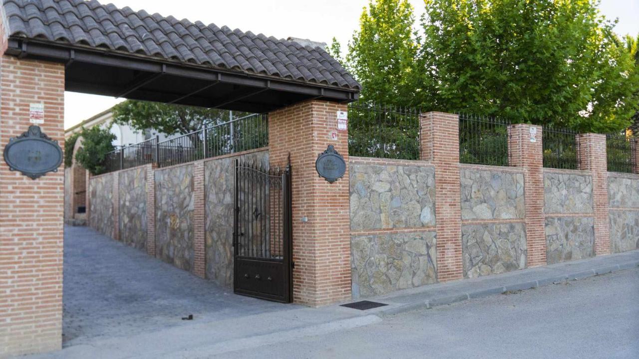Villa Las Tres Hermanas Albarreal De Tajo By Toledo Ap 외부 사진