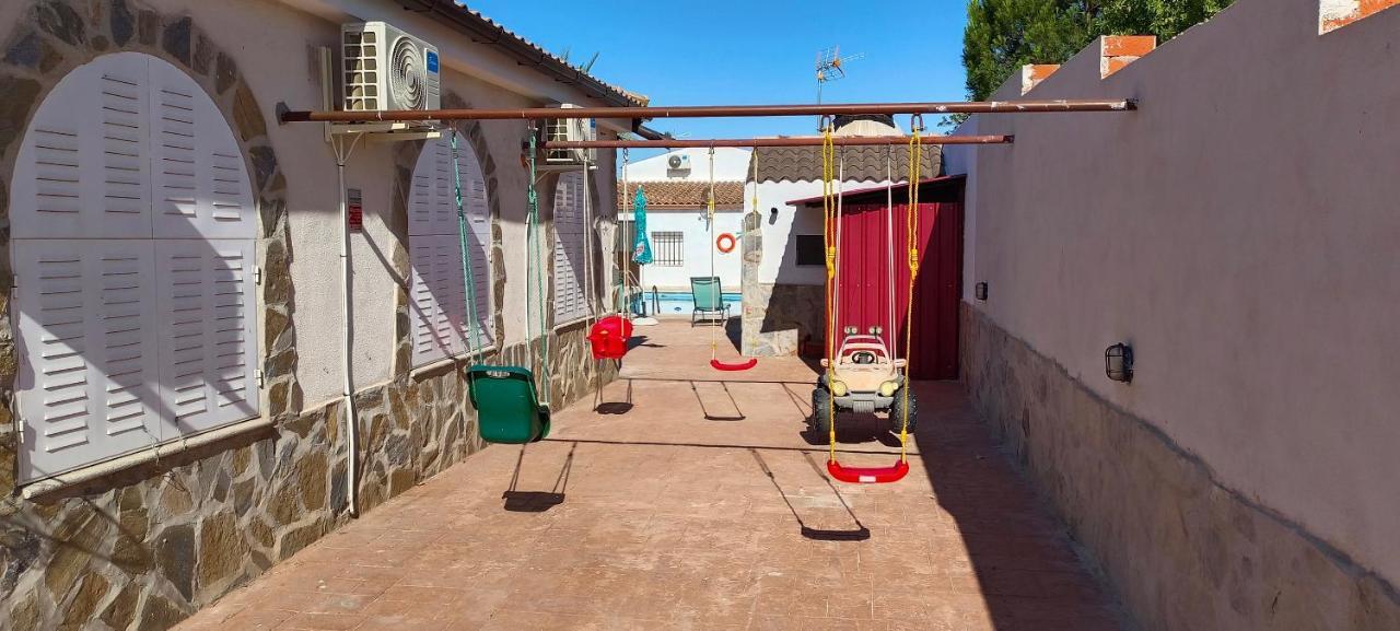 Villa Las Tres Hermanas Albarreal De Tajo By Toledo Ap 외부 사진